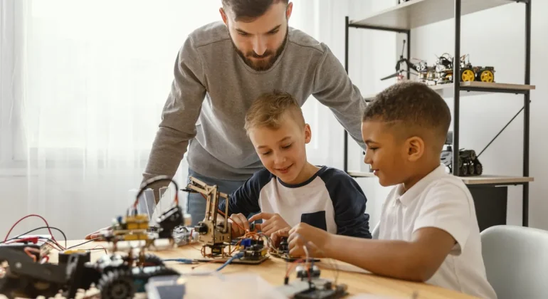 Clases de robótica para colegios en Costa Rica y Panamá